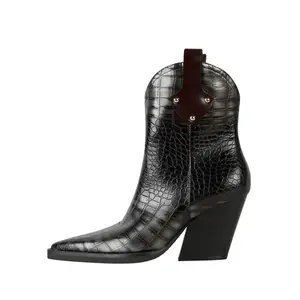 Siyah sivri burun tıknaz moda yüksek topuk batı kovboy kadın su geçirmez toptan wellington Gumboots fabrika yarım çizmeler
