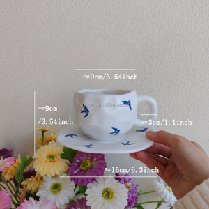 <span class=keywords><strong>Set</strong></span> <span class=keywords><strong>Vintage</strong></span> di Tazza da <span class=keywords><strong>Caffè</strong></span> in Porcellana con Motivo Blu Classico e Vassoio, 300ml, Adatto al Microonde, Regalo Aziendale - Product Image 5