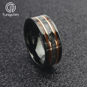 8Mm <span class=keywords><strong>Tungsten</strong></span> Carbide Vòng Cho Nam Giới Đen Phẳng Rose <span class=keywords><strong>Gold</strong></span> Với Whiskey Thùng Gỗ Thiên Thạch <span class=keywords><strong>Inlay</strong></span> Hợp Thời Trang Mens Đồ Trang Sức - Product Image 2