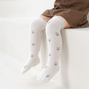 Calcetines por encima de la rodilla con flores de estilo coreano bohemio <span class=keywords><strong>para</strong></span> bebés, <span class=keywords><strong>medias</strong></span> largas con volantes y volantes, calcetines hasta la rodilla con estampado Floral <span class=keywords><strong>para</strong></span> niños y niñas - Product Image 4