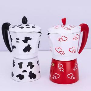 Caffettiera Moka in Lega di Alluminio con Stampa Mucca, Stile Italiano, Quadrata, con Manico Nero, Personalizzabile, Minimalista - Product Image 4