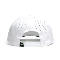 Casquette de golf en cuir imperméable blanc avec porte-tee, clip magnétique pour balles, perforée, performance, pour hommes, Gorras