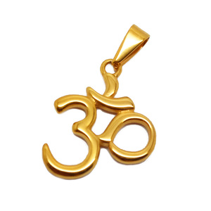 Ciondolo Boho da Donna con Simbolo Om Yoga, Charm 20mm in Acciaio Inox, Pendente Aum Ohm Placcato Oro 18k, Gioiello Religioso con Simbolo Yoga - Product Image 2