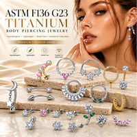Pendientes de piercing para ceja de titanio ASTM F136 con PVD dorado, barra curva tipo banana, flor con pavé de circonitas, joyería para piercing de ceja