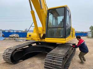 Excavadora Usada Fuel-Smart PC220-7 – La Fiabilidad de Komatsu con Menores Costos (Una opción sencilla para compradores preocupados por su presupuesto) - Product Image 5