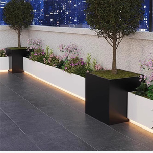 Cortile giardino terrazza recinzione recinzione esterna balcone canali di fiori scatole di fiori - Product Image 3