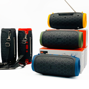 J020FM <span class=keywords><strong>2020</strong></span> Meilleure vente Caisson de basses sans fil Haut-parleur Bluetooth <span class=keywords><strong>portable</strong></span> Boombox d'extérieur - Product Image 3