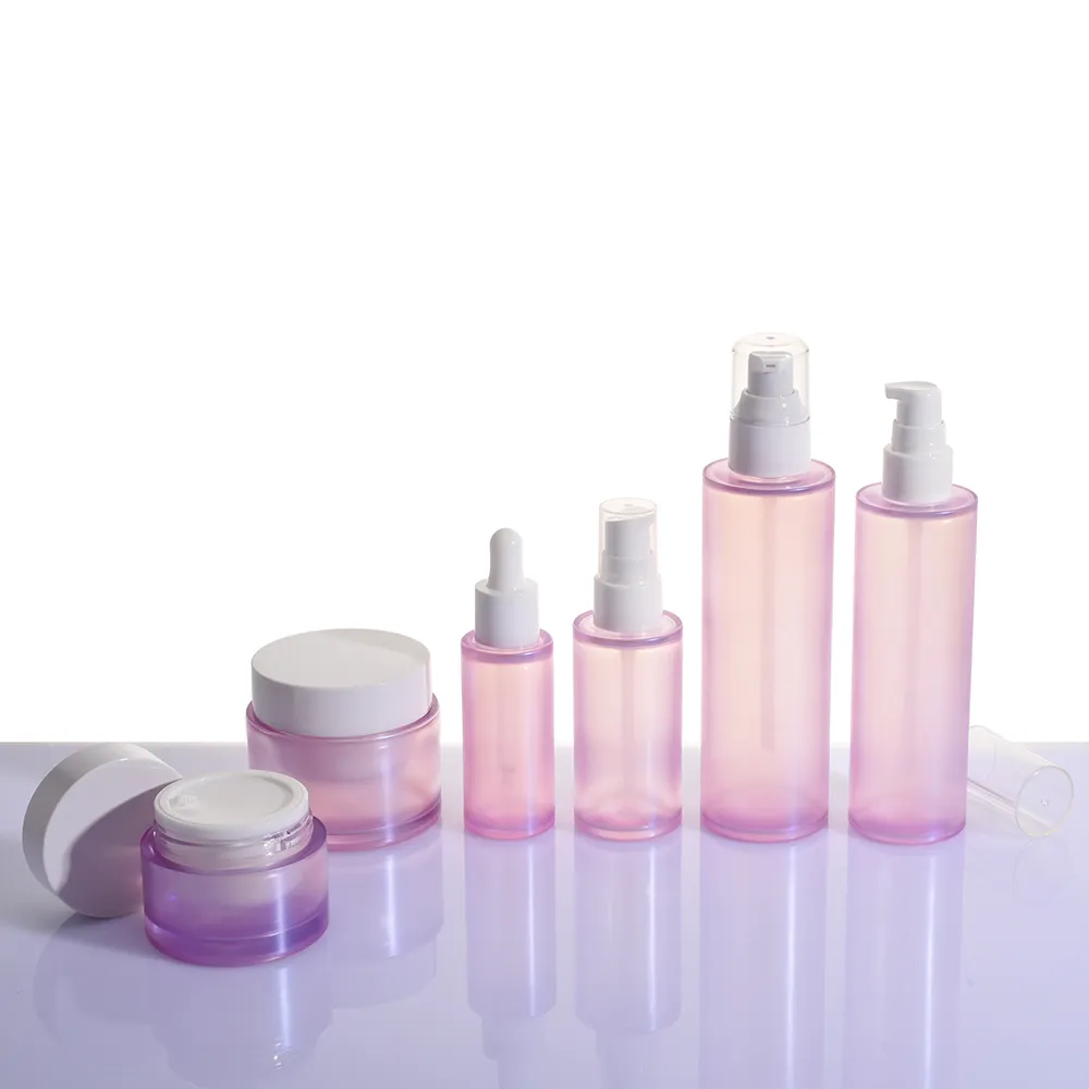 Factory Cosmetics Kunststoff Verpackungs set Kosmetik glas und Flasche pp leere Lotion flasche mit Pump flasche für Cremes