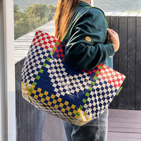 Bolsa Tejida de PP Laminado con Diseño Exclusivo, Bolsa de Mano Gruesa, Brillante e Impermeable, para Tiendas de Regalos y Comerciantes de Artículos Culturales y Creativos