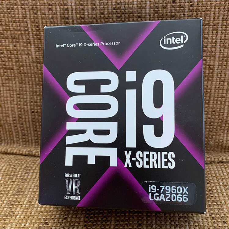 Intel Core I9-7960x Desktop Processor - 16 Cores, 4.3 Ghz