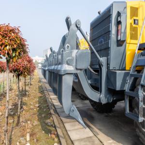 Efficient 350HP Mining <strong>Motor</strong> <strong>Grader</strong> with Auto-Grade System for High Precision Leveling - Product Image 4