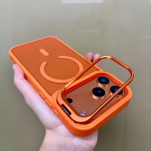 Custodia per iPhone 17 Pro Max con supporto magnetico in metallo per obiettivo, cover traslucida antiurto per iPhone 16, colore Arancione Cosmico - Product Image 1