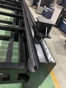 เครื่องตัดเลเซอร์ไฟเบอร์ท่อโลหะและแผ่น2040 3000W 4000W 6000W - Product Image 6