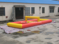 Terrain de football gonflable portable d'extérieur pour les matchs de football de rue 3v3