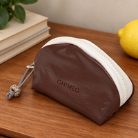 Pochette de voyage mini en PU avec fermeture éclair en résine, grande ouverture, organiseur de toilette portable pour filles, usage quotidien