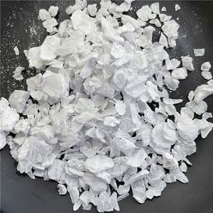 Poudre <span class=keywords><strong>de</strong></span> <span class=keywords><strong>chlorure</strong></span> <span class=keywords><strong>de</strong></span> <span class=keywords><strong>magnésium</strong></span> anhydre en vrac, déshydratant, <span class=keywords><strong>prix</strong></span>, cristaux <span class=keywords><strong>de</strong></span> MgCl2, flocons <span class=keywords><strong>de</strong></span> <span class=keywords><strong>chlorure</strong></span> <span class=keywords><strong>de</strong></span> <span class=keywords><strong>magnésium</strong></span> anhydre - Product Image 2