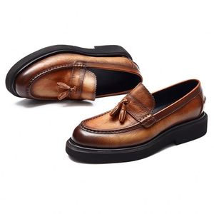 Chaussures en cuir classiques rétro à franges, style plateforme, luxe, sur mesure, pour affaires, finition mate, chaussures en cuir formelles pour hommes - Product Image 1