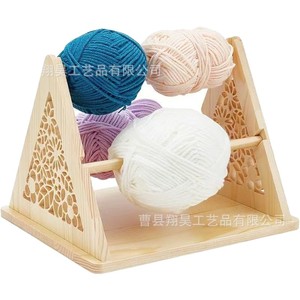 Soporte triangular de madera para hilo, marco de 2 niveles para escritorio, herramienta artesanal para tejer, organizar bolas de hilo - Product Image 5