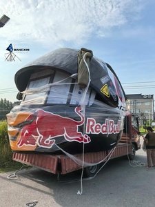 Escultura Moderna con Forma de Casco de Motocicleta en FRP, Ideal para Cafés y Estaciones de Entrega, Perfecta para Instagram - Product Image 3