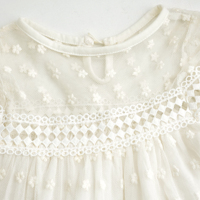 Vestido para Niña, Ropa Infantil, Blanco, con Bordado Floral 3D de Margaritas, Tul con Volantes en Capas, Manga Larga, Encaje de Crochet, Venta al Por Mayor