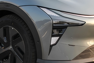 รถยนต์ไฟฟ้าจี๋อว์ 01 แม็กซ์ ปี 2023 แบบสี่ล้อ - Product Image 5