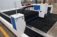 Machine de découpe laser à fibre Accurl IPG 3000w 1500X4000mm pour tôle métallique KJG-1540DT-3000W