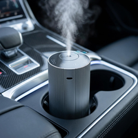 Diffuseur de parfum pour voiture en alliage d'aluminium à design vertical strié, désodorisant pour porte-gobelet, vente en gros