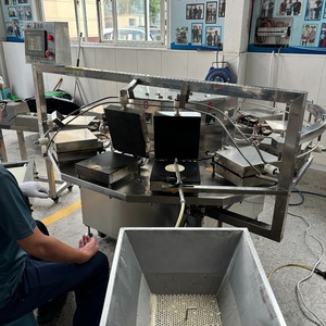 Macchina automatica per la produzione di rotoli di uova rotolante cono di zucchero per cuocere il <span class=keywords><strong>gelato</strong></span> a forma di cornetta arrotolato coni per fare la macchina - Product Image 2