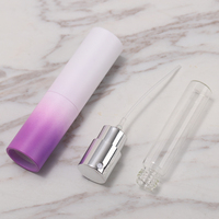 Flacon vaporisateur de parfum rechargeable avec logo personnalisé, 8 ml, format voyage, mini vaporisateur de parfum portable, flacon en plastique