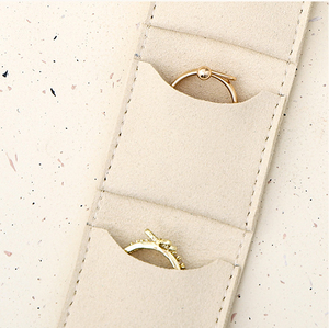 Custom Portable Jewelry Packaging Bag Velvet Travel Mini Ring Earring Storage Pouch Snap Button Jewelry Organizer Bag for Gift - Product Image 5