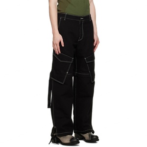 กางเกงยีนส์ผู้ชายทรง Relax Fit สีดำ ขาแบบถอดซิปได้ ตะเข็บตัดกัน ทรงพาราชูท - Product Image 4