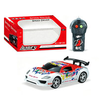Voiture de course RC à l'échelle 1:24, voiture de sport télécommandée 2CH, jouet pour enfants, boîte avec fenêtre