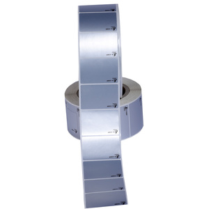 Etiquetas adhesivas de PET plateadas mate autoadhesivas de tamaño personalizado con números de serie impresos en rollos - Product Image 4