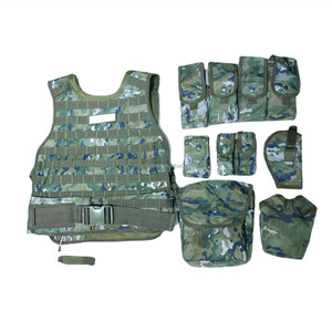 Vendita Diretta dalla Fabbrica - Tuta Protettiva Russa Staccabile per Tutto il Corpo, Gilet Tattico CS con Set di Borse Accessorie - Product Image 1