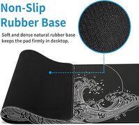 Tapis de souris de jeu de dessin animé noir et blanc avec surface en caoutchouc antidérapante étendue et grand format avec repose-poignet, en stock