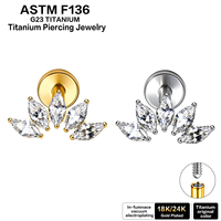 Perhiasan Tindik Titanium ASTM F136 Berlapis Emas 18K dengan Zirkon, Anting Labret Ulir Dalam, Model Lotus Cluster untuk Tulang Rawan Helix Tragus
