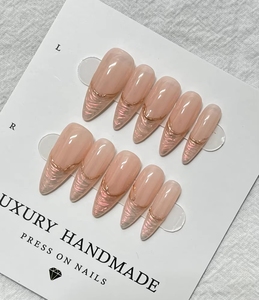 Venta al por Mayor de 10 <span class=keywords><strong>Uñas</strong></span> Postizas Francesas <span class=keywords><strong>Doradas</strong></span> Pintadas a Mano, <span class=keywords><strong>Uñas</strong></span> Acrílicas de Lujo Hechas a Mano de Alta Calidad - Product Image 6