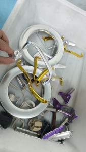 Máquina <span class=keywords><strong>de</strong></span> Recubrimiento al Vacío por Evaporación Térmica PVD con Manijas y Perillas <span class=keywords><strong>de</strong></span> Plástico CICEL CCZK-1800-EL - Product Image 3