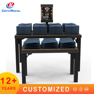 Espositore per Abbigliamento in Legno Premium Personalizzato, Moderno e Portatile, per Negozi al Dettaglio, Esposizione di T-Shirt e Pantaloni - Product Image 4