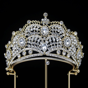 Couronne de reconstitution historique de beauté <span class=keywords><strong>euro</strong></span>-américaine couronnes de strass exquises pour les reines pièces de tête de mariée en cristal Bling faites à la main - Product Image 5