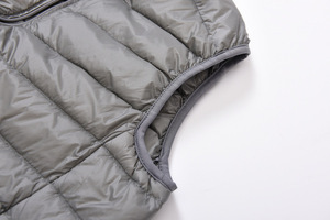 Vente <span class=keywords><strong>chaude</strong></span> en plein air automne hiver nouvelle <span class=keywords><strong>doudoune</strong></span> hommes léger décontracté col mince <span class=keywords><strong>sans</strong></span> manches hommes gilet - Product Image 4