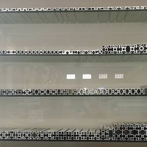 Vente en gros TZHIF Industrial 6000 Series Profilé d'extrusion d'aluminium carré Fente 3030 <span class=keywords><strong>T</strong></span> Service de découpe et de poinçonnage T3-T8 trempe - Product Image 5