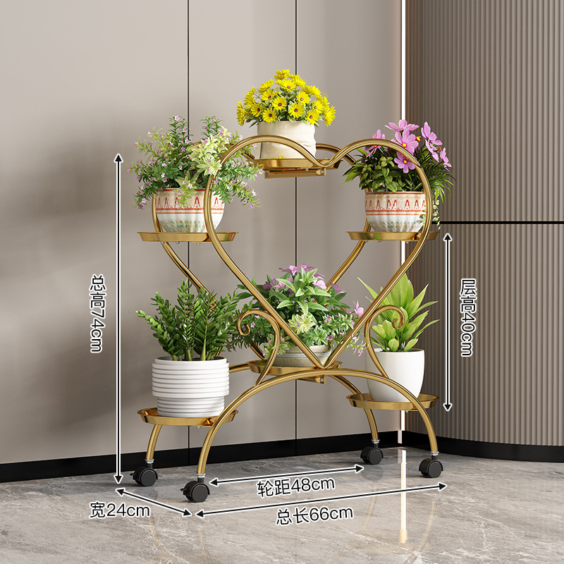 Oro a sei piatti a forma di cuore