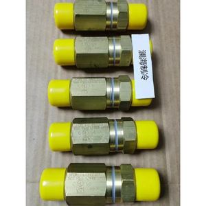 Válvula de Retención Sporlan Terc301 1/2 Pulgada con Rosca y Sello de Goma de Paso Recto para Refrigeración - Product Image 2