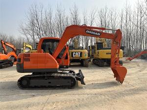 Excavadora Doosan DX75 usada Original en buen estado a la venta Excavadora sobre orugas Doosan DX75 de segunda mano - Product Image 5
