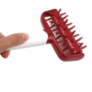 Rullo Multi-Punto <span class=keywords><strong>per</strong></span> Forare la <span class=keywords><strong>Pizza</strong></span> <span class=keywords><strong>con</strong></span> Impugnatura Comoda <span class=keywords><strong>per</strong></span> una Preparazione Facile e Uniforme della Crosta - Product Image 2