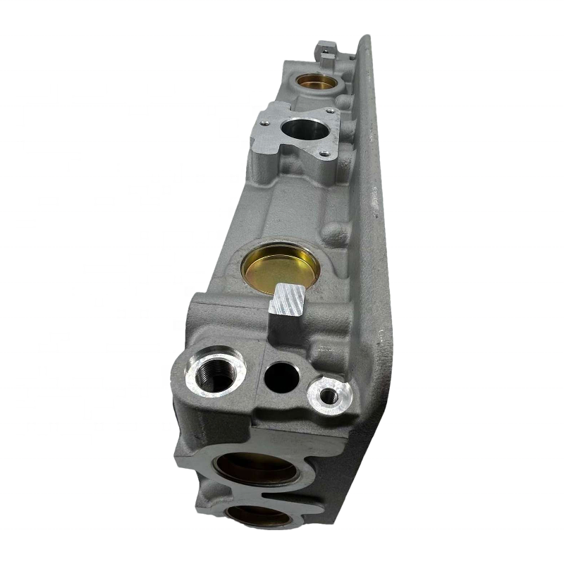 るー CYLINDER HEAD XC7 for Peugeot 404 504 505 1.8 Engines