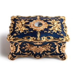 Boîtes de rangement pour bijoux, emballages cadeaux uniques avec motif floral, boîte à bijoux en métal - Product Image 1
