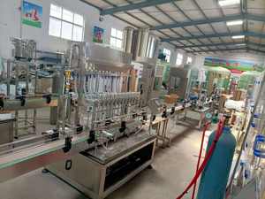 Máquina Automatizada para Embotellado de Agua, la Más Pequeña, 3000 BPH, 500 ml, Rotativa, 3 en 1, para Fabricación de Agua, <span class=keywords><strong>Soda</strong></span> y Bebidas - Product Image 4