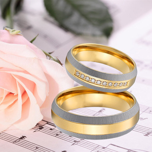 Anillos de Compromiso Titanfitz Clásicos de Dos Tonos, Chapados en Oro de 18K, Acero Inoxidable 316L con Circonita, para Hombres, Mujeres, Unisex, Diseño para Parejas - Product Image 3